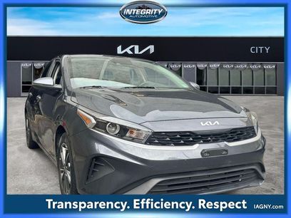 Used 2023 Kia Forte LXS w/ LXS Technology Package