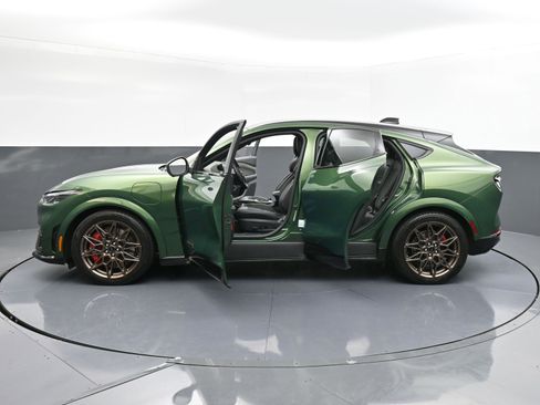 Used 2025 Ford Mustang Mach-E GT w/ Bronze Appearance Package image 38