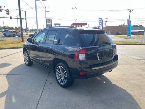 Used 2016 Jeep Compass Sport w/ Power Value Group FWD image 5