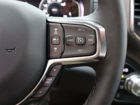 New 2026 RAM 1500 Laramie AWD/4WD image 21