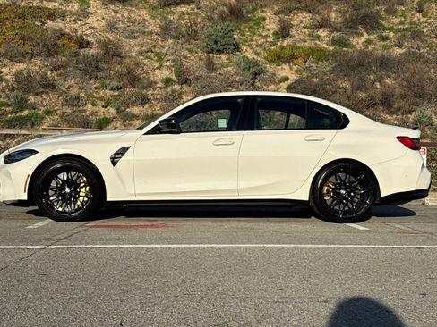 Used 2024 BMW M3 Competition w/ Executive Package image 9