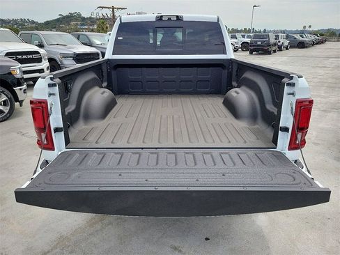 New 2025 RAM 2500 Laramie image 18