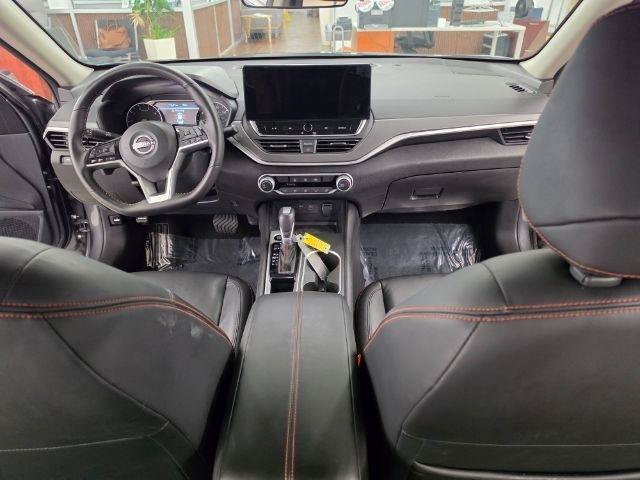 Used 2026 Nissan Altima 2.5 SR FWD image 10