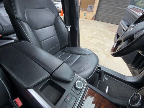 Used 2014 Mercedes-Benz GL 550 4MATIC image 71