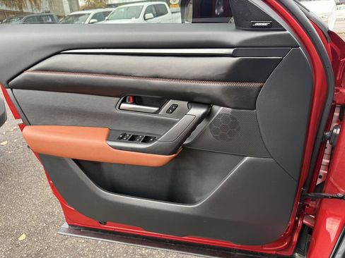 Used 2025 MAZDA CX-50 AWD 2.5 Turbo w/ Premium Pkg image 30