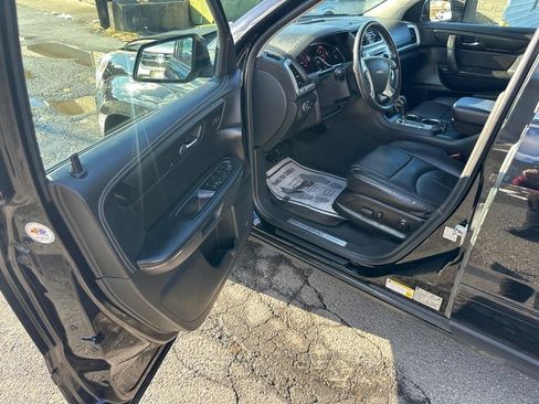 Used 2017 GMC Acadia Limited SLT image 20