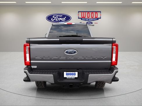 New 2026 Ford F250 XLT w/ Tremor Off-Road Package AWD/4WD image 4