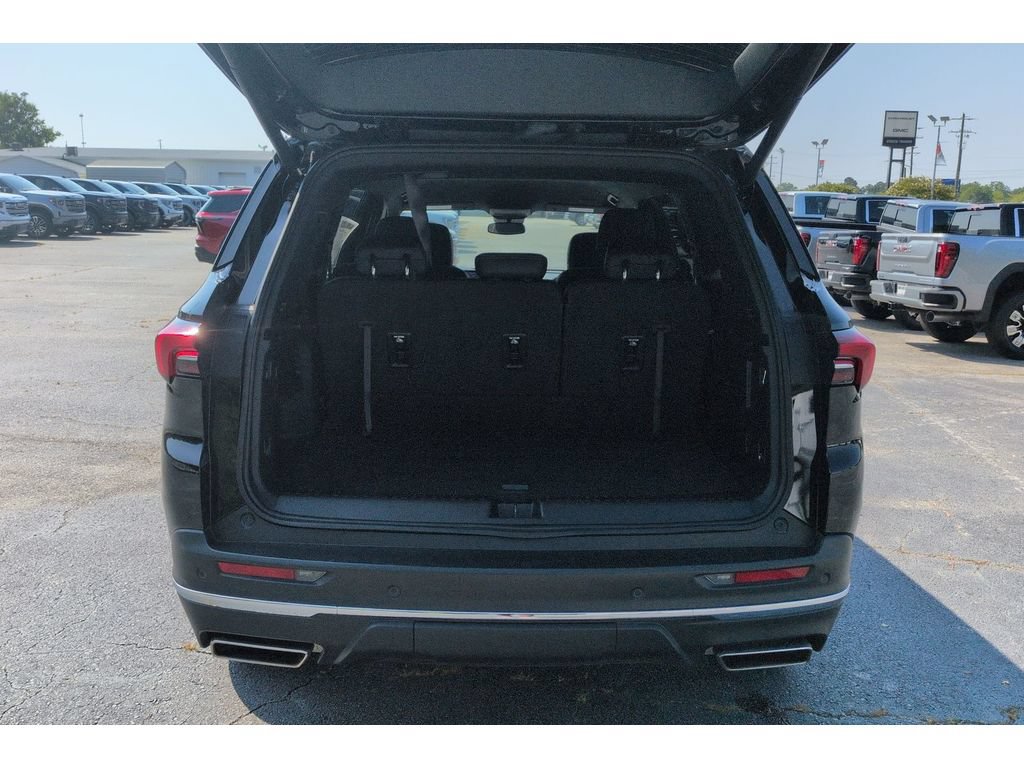Used 2026 Buick Enclave Preferred FWD image 25