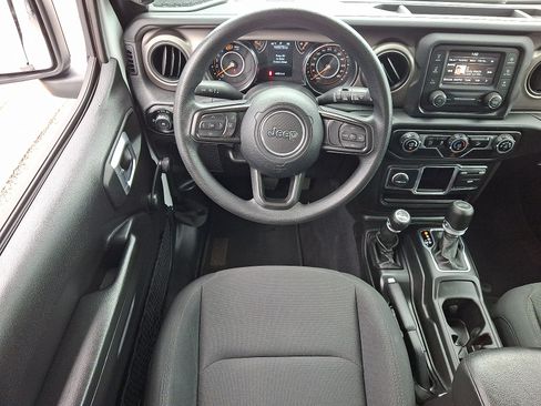 Used 2020 Jeep Wrangler Unlimited Sport AWD/4WD image 12