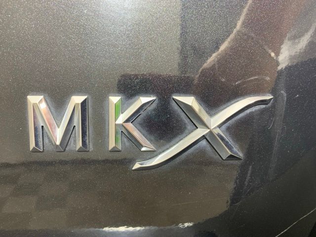 Used 2013 Lincoln MKX FWD image 35