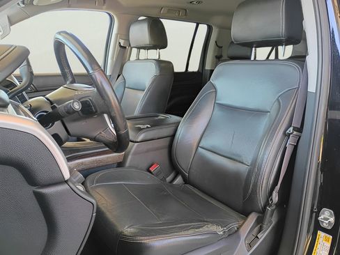 Used 2016 GMC Yukon XL SLE w/ Convenience Package image 12