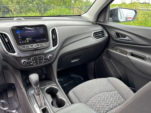 Used 2023 Chevrolet Equinox LT FWD image 10
