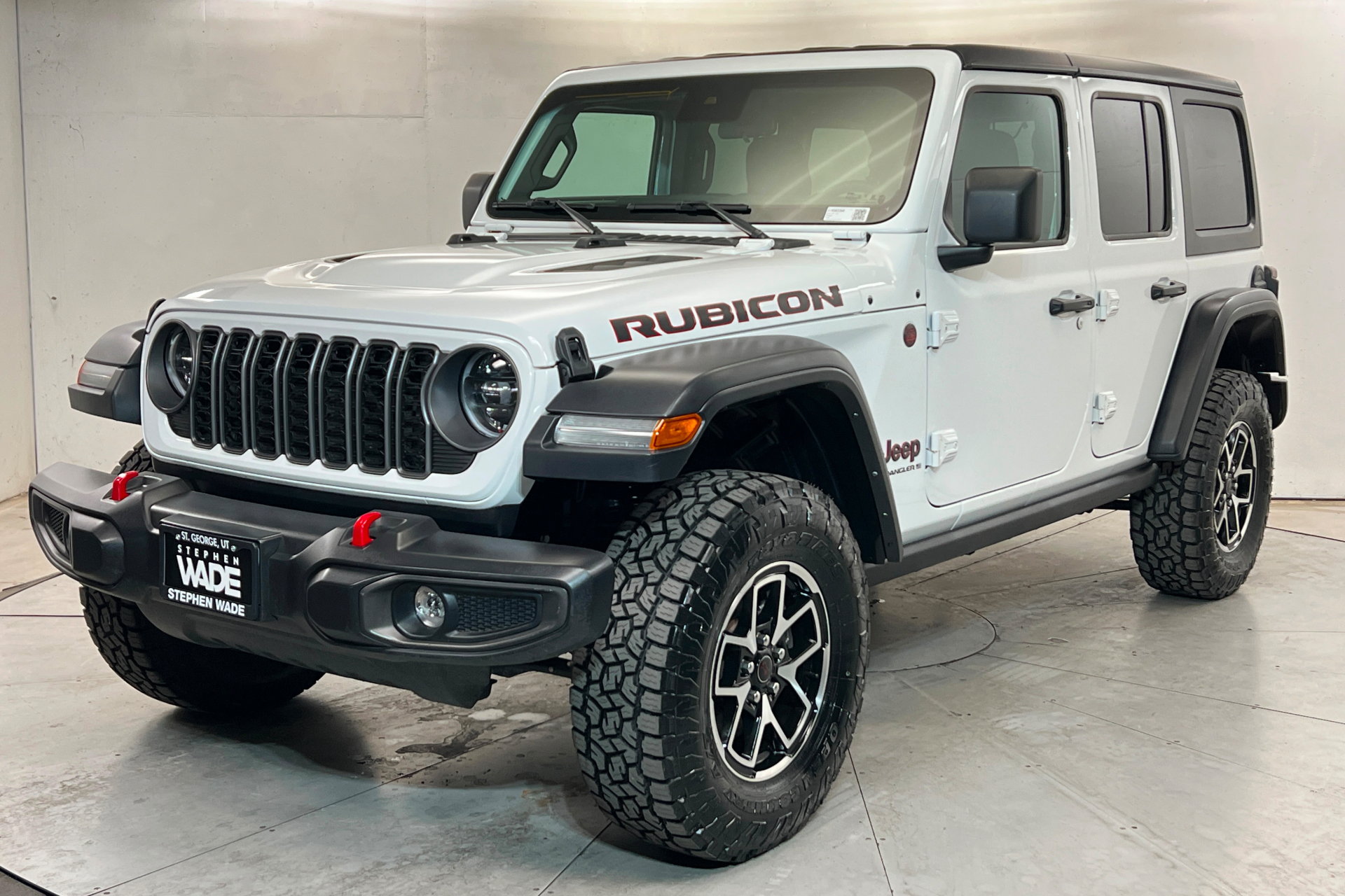 Certified 2025 Jeep Wrangler Unlimited Rubicon AWD/4WD image 1