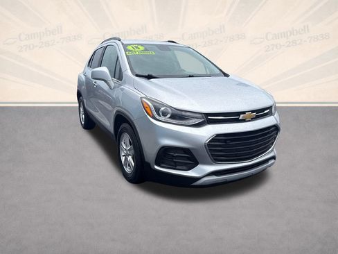 Used 2018 Chevrolet Trax LT w/ LT Convenience Package image 8