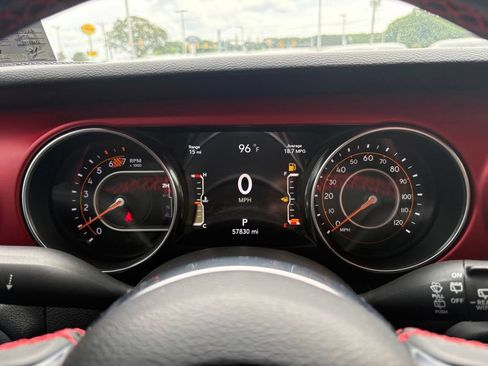 Used 2023 Jeep Wrangler Unlimited Rubicon w/ Cold Weather Group AWD/4WD image 29