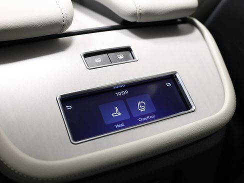 Used 2025 Lincoln Navigator Reserve AWD/4WD image 69