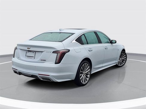 Used 2022 Cadillac CT5 Premium Luxury image 3