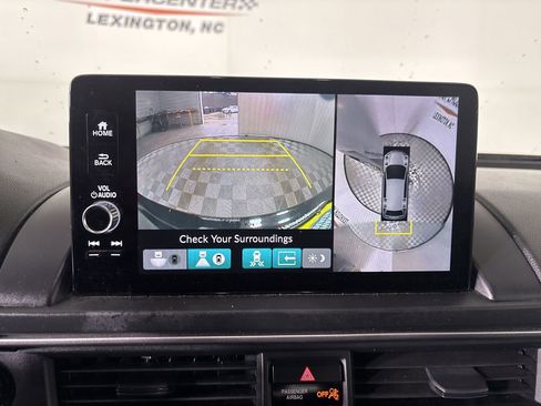 Used 2023 Honda Pilot Elite image 16