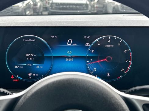 Used 2023 Mercedes-Benz GLB 250 image 24