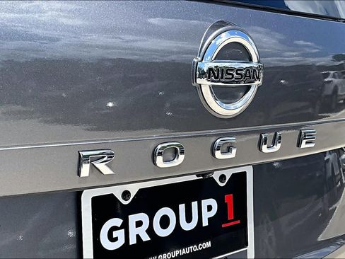Used 2021 Nissan Rogue S FWD image 29