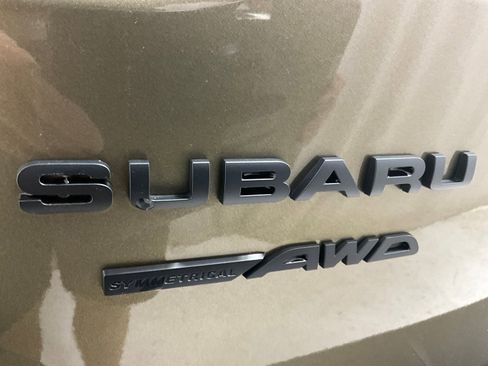 Used 2025 Subaru Outback Onyx Edition AWD/4WD image 25