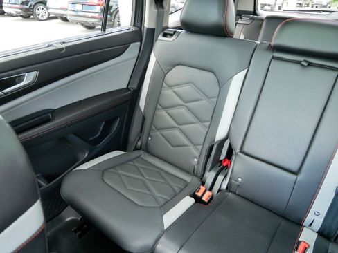 Certified 2025 Volkswagen Atlas Peak Edition SE image 12