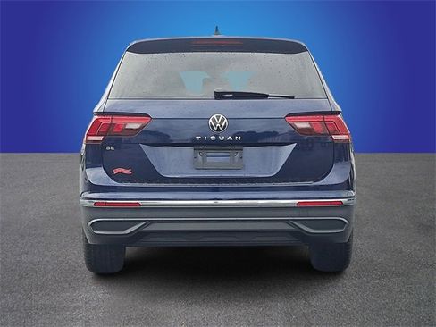 Used 2022 Volkswagen Tiguan SE image 5