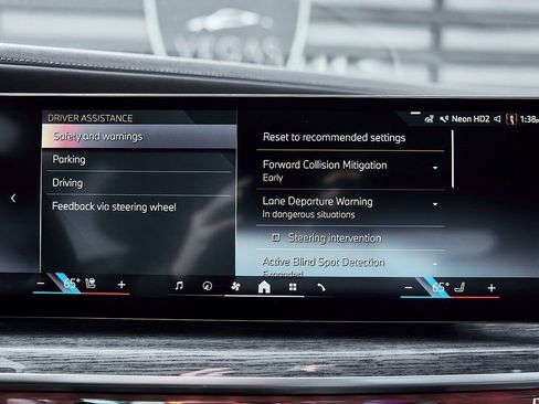 Used 2024 BMW 760i xDrive AWD/4WD image 76