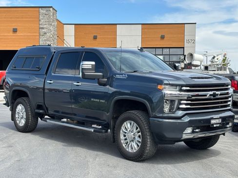 Used 2020 Chevrolet Silverado 3500 High Country w/ Z71 Off-Road Package AWD/4WD image 1