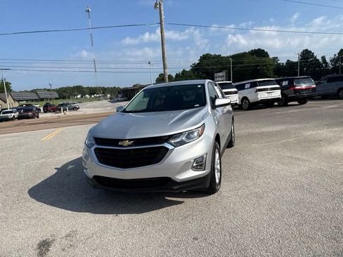 Used 2019 Chevrolet Equinox LT FWD image 6