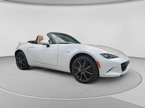 New 2026 MAZDA MX-5 Miata Grand Touring RWD image 1