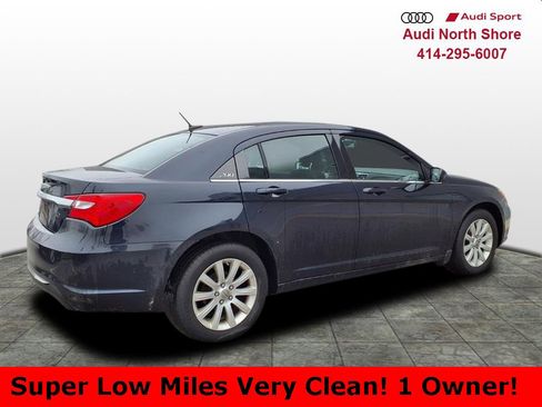 Used 2012 Chrysler 200 Touring image 2