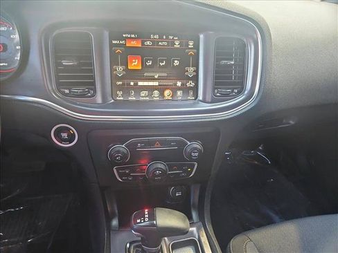Used 2016 Dodge Charger SXT w/ Blacktop Package RWD image 14