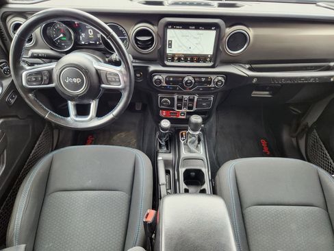 Used 2021 Jeep Wrangler Unlimited Rubicon 4xe image 9