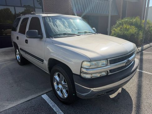 Used 2004 Chevrolet Tahoe LS RWD image 4