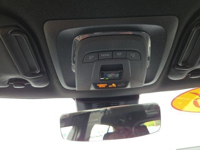 Used 2026 Toyota Corolla SE FWD image 23