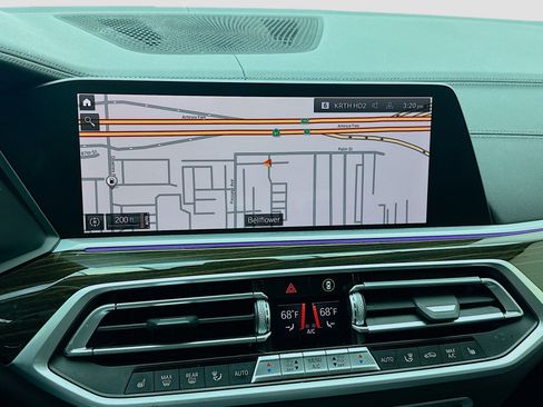 Used 2020 BMW X7 xDrive40i image 9