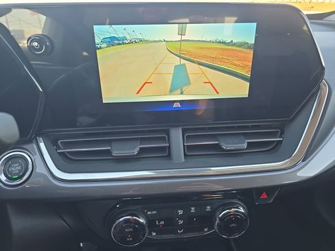 New 2026 Chevrolet Trax ACTIV w/ Driver Confidence Package FWD image 23
