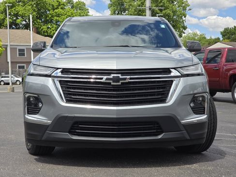 Used 2023 Chevrolet Traverse LS FWD image 15