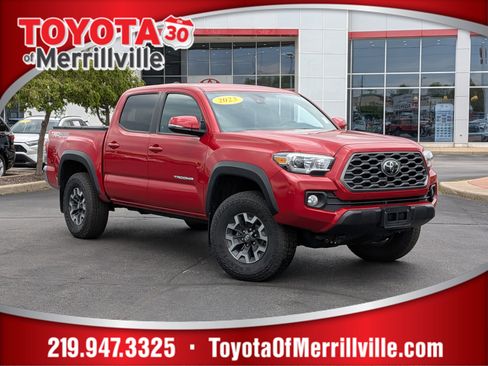 Certified 2023 Toyota Tacoma TRD Off-Road AWD/4WD image 1