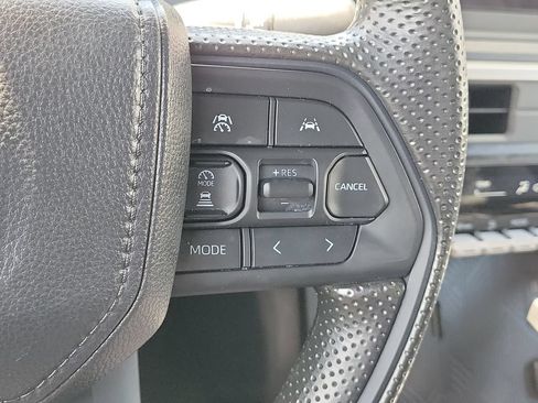 Certified 2024 Toyota Tacoma SR AWD/4WD image 10