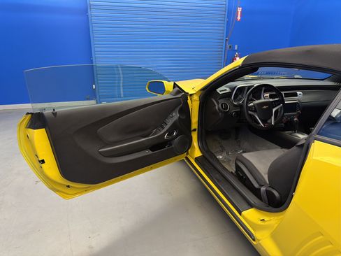 Used 2013 Chevrolet Camaro LT image 10