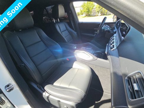 Used 2023 Mercedes-Benz GLE 450 4MATIC image 10