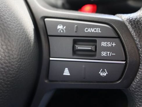 Certified 2025 Honda HR-V LX image 12