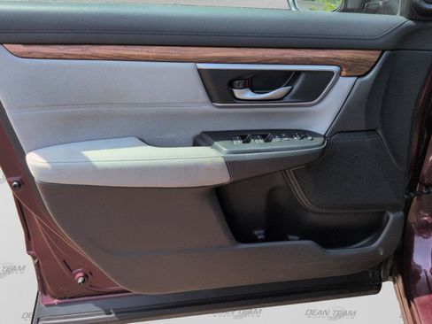 Used 2018 Honda CR-V EX image 10