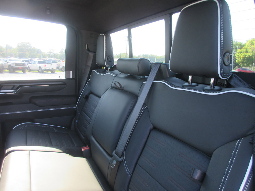 New 2026 GMC Sierra 2500 AT4X w/ AT4X AEV Edition AWD/4WD image 13