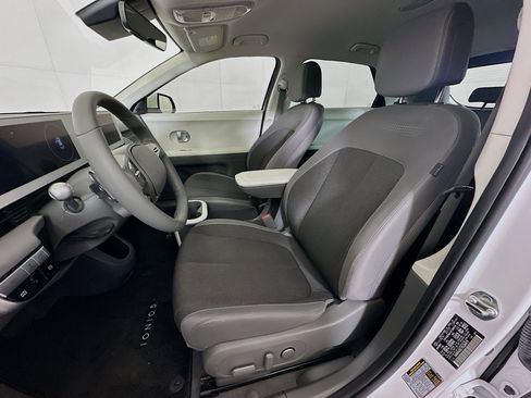 Used 2024 Hyundai Ioniq 5 SEL RWD image 13
