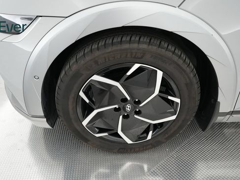 Used 2024 Hyundai Ioniq 5 Limited RWD image 18