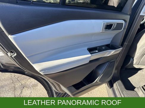 Certified 2022 Ford Explorer XLT w/ Equipment Group 202A image 18