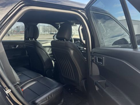 Used 2020 Ford Explorer 4WD Police Interceptor w/ Ultimate Wiring Package image 11